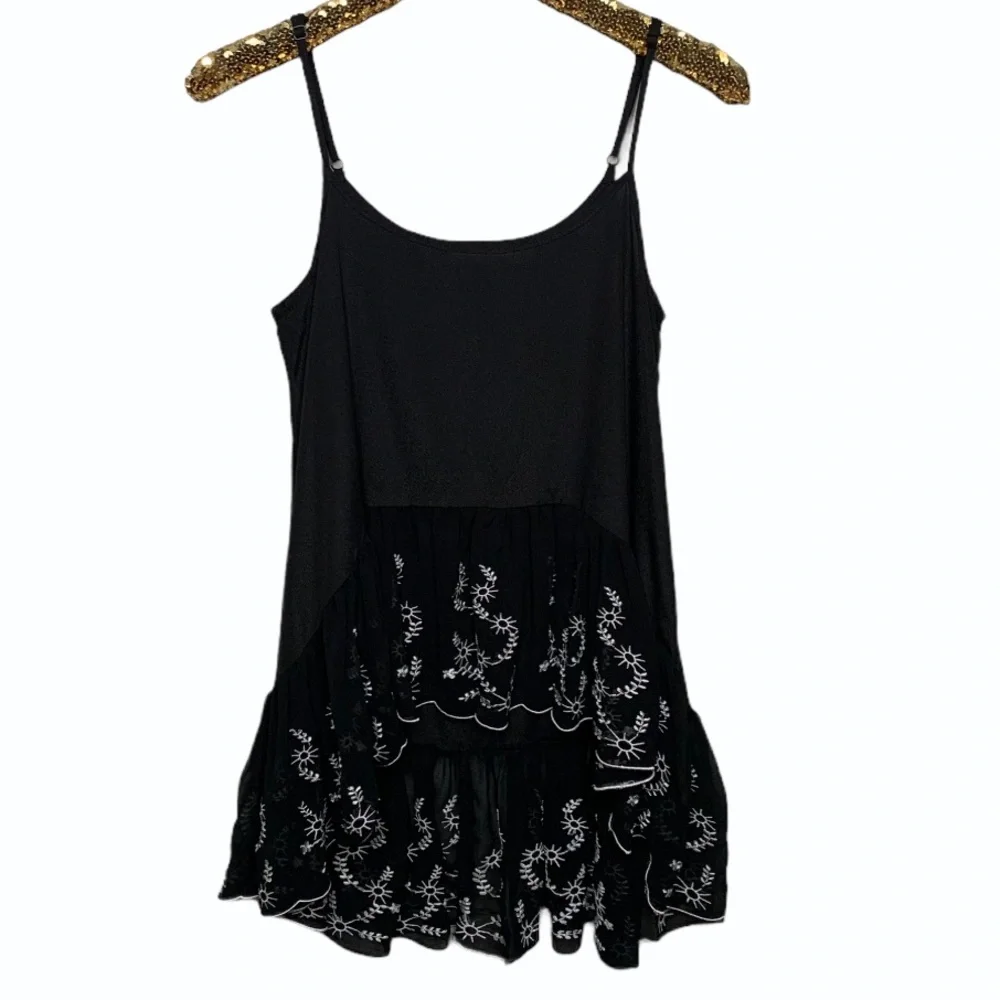 MINKPINK Ruffled HighLow Ruffled Tunic Top - Picture 2 of 8